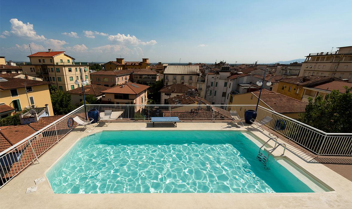 Hotel Corallo Монтекатини Терме Екстериор снимка