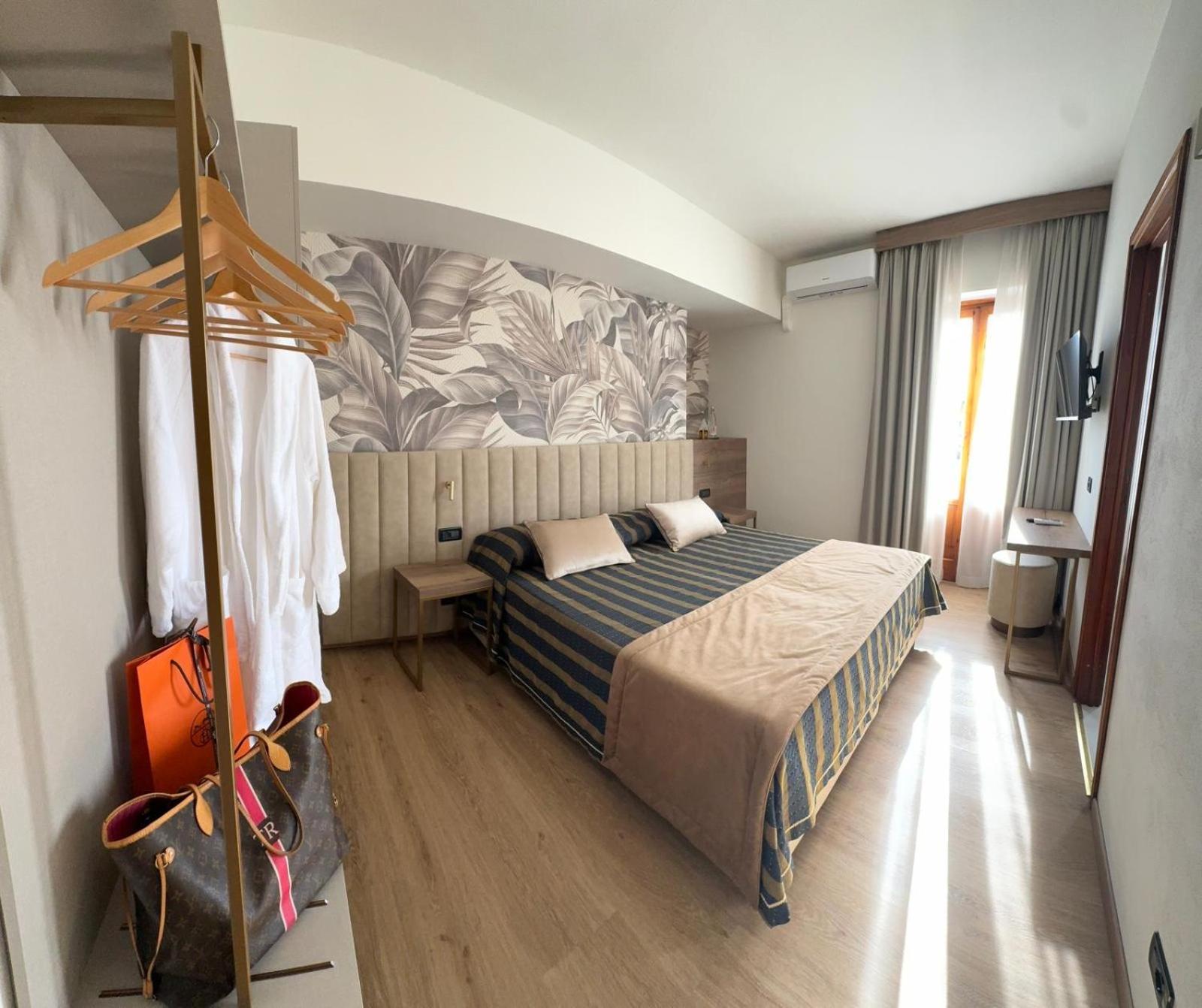 Hotel Corallo Монтекатини Терме Екстериор снимка