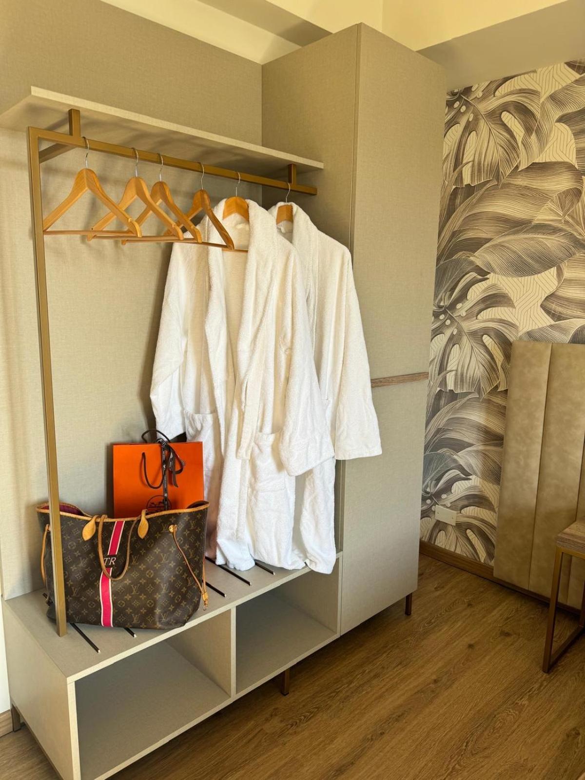 Hotel Corallo Монтекатини Терме Екстериор снимка